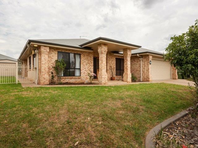 Beautiful Family Home With All The Extras!