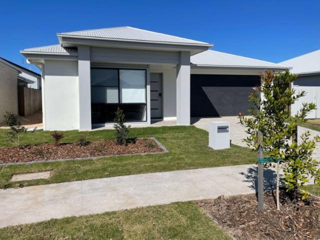 Beautiful Family Home with Ducted Air Conditioning and Two Living Areas