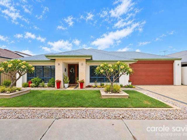 Beautiful Family Home with Good Size Living and Outdoor Entertaining in Sought After Tapping