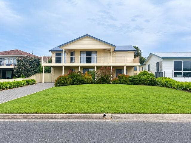 Beautiful family home with sea views