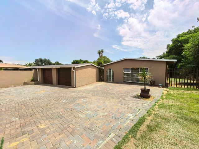 Beautiful family house to let in Sasolburg, walking distance to schools