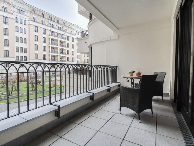 Beautiful, fantastic apartment with garden between Potsdamer and Alexanderplatz, Berlin Amsterdam Apartments for Rent