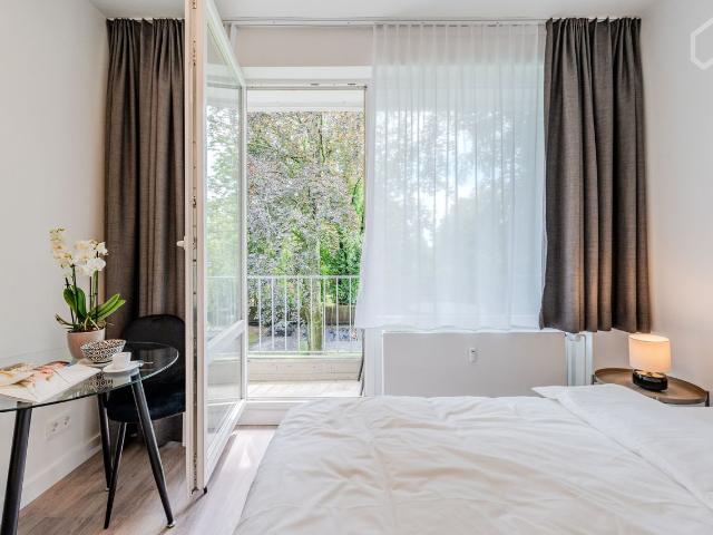 Beautiful & fantastic home in Charlottenburg, Berlin Amsterdam Apartments for Rent