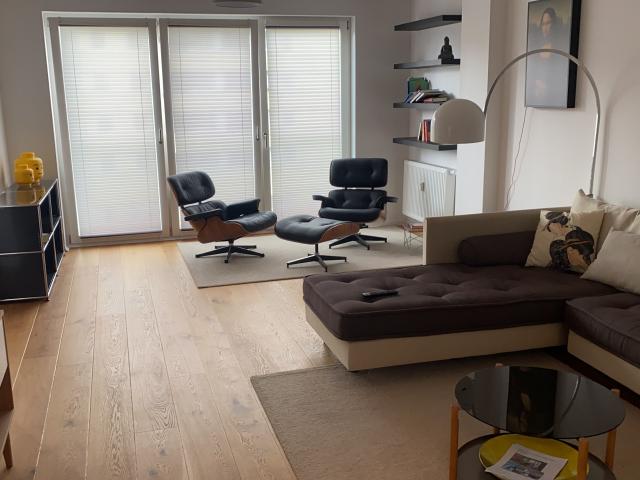 Beautiful, fashionable home