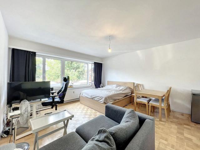 BEAUTIFUL FLAT IN LOUIZA