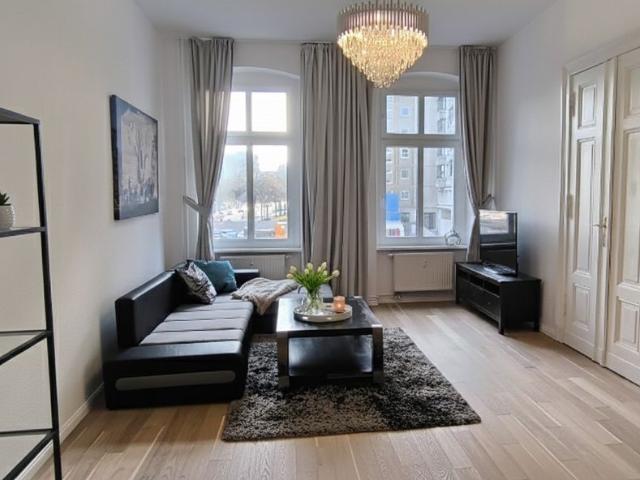 Beautiful flat in Mitte with spacious kitchen, Berlin Amsterdam Apartments for Rent