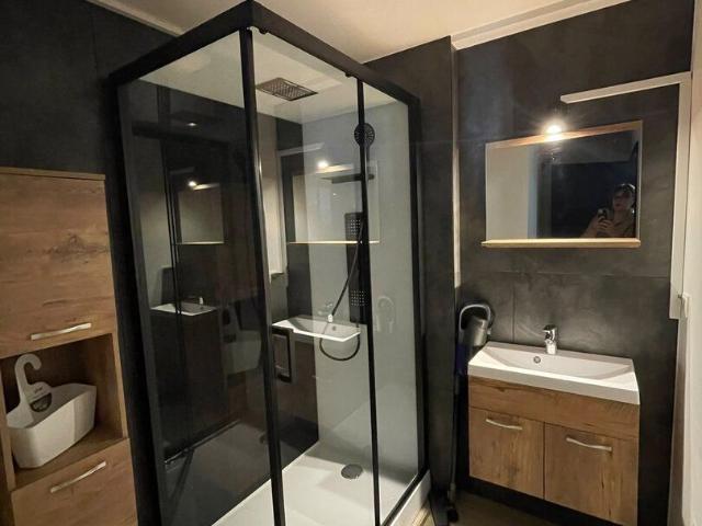 Beautiful, fully equipped and furnished 2 beds apartment