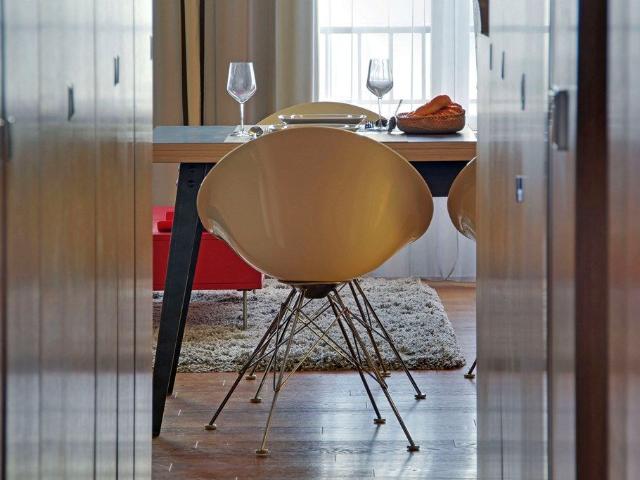 Beautiful fully furnished apartment. Carefully decorated Paris Amsterdam Apartments for Rent