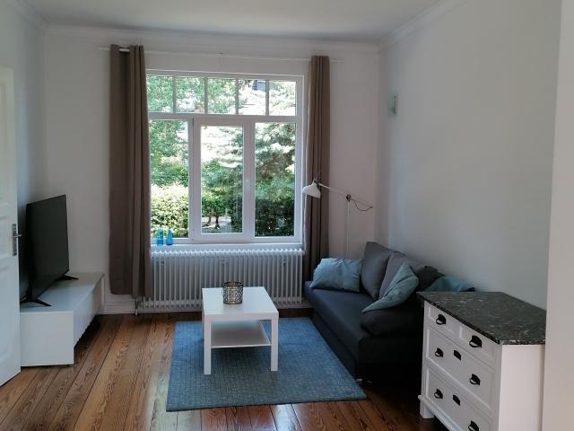 Beautiful, fully furnished apartment in historic house