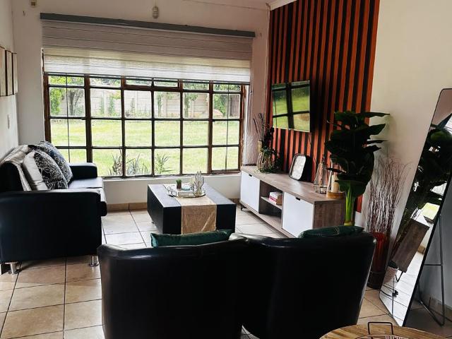 BEAUTIFUL FULLY FURNISHED GARDEN COTTAGE TO RENT IN VAALPARK