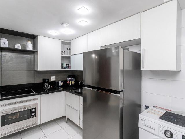 Beautiful fully furnished 3 bed condo in Leblon