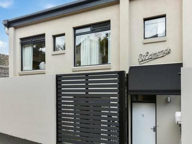 Beautiful Furnished Apartment