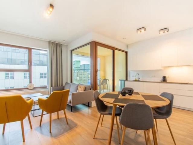 Beautiful furnished apartment with TERRACE