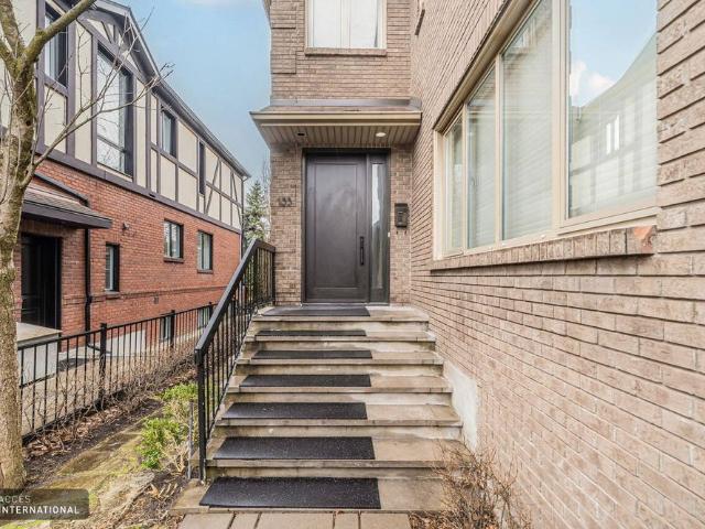 Beautiful furnished house for rent in Ville Mont Royal high ceilings, and skylights