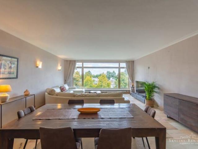 Beautiful furnished 2 bed apt. overlooking Bois de la Cambre