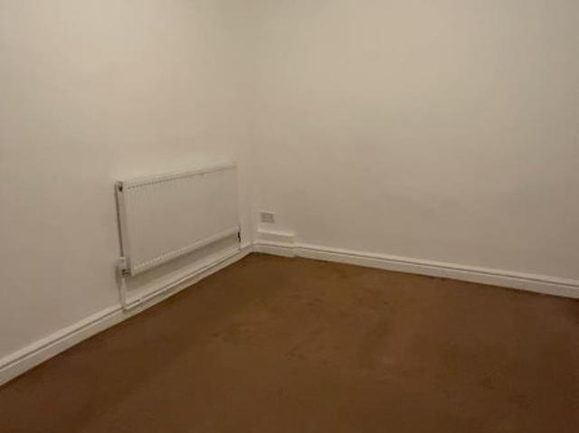 Beautiful furnished 3 bedroom in forest Gate