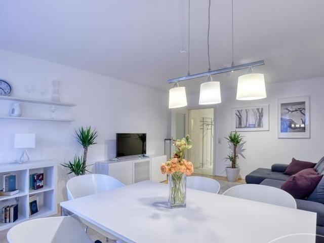 Beautiful furnished 3 room townhouse over 2 levels in the middle of Munich, Westend