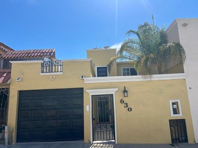 BEAUTIFUL HOUSE FOR RENT 3 BEDROOMS LOMAS DEL MAR NEIGHBORHOOD $20,000.00 PESOS