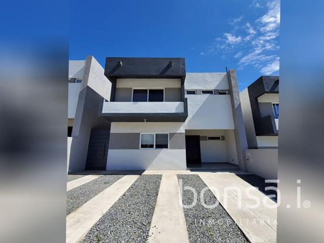 Beautiful house for RENT in Private Neighborhood