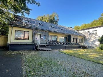 Beautiful House in House with Garden in Herne, Herne Amsterdam Apartments for Rent