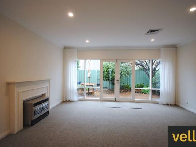 Beautiful House In Outstanding Location Welcome Home!