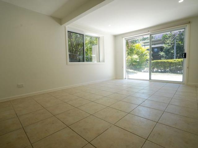 Beautiful House perfectly positioned in the much sought after suburb of Chapel Hill