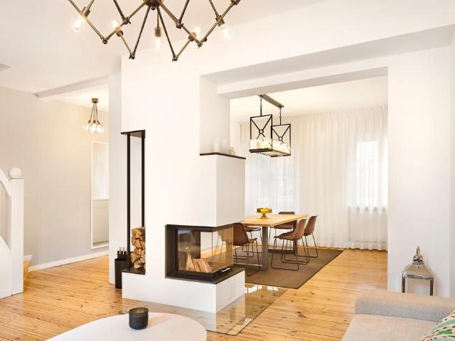 Beautiful House with garden and fireplace, Berlin Amsterdam Apartments for Rent