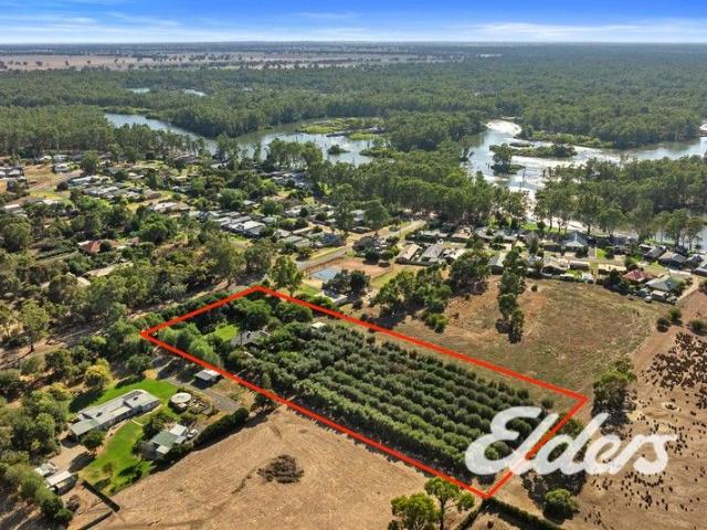 BEAUTIFUL HOME WITH DEVELOPMENT POTENTIAL!