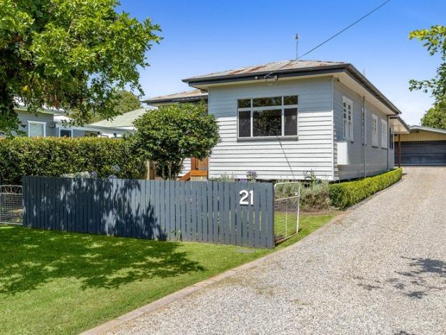 Beautiful Home in the Heart of Newtown