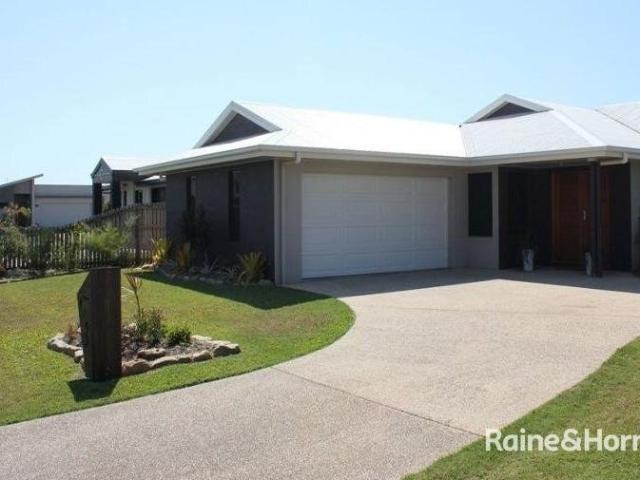 Beautiful Home in the Tropical Ooralea Estate