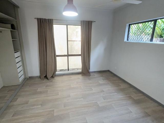 BEAUTIFUL HOME IN A QUIET SAFE CLOSE NEAR THE BEACH