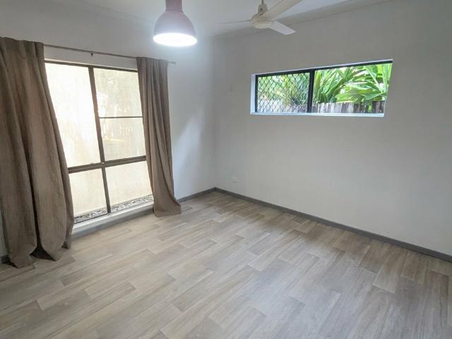 BEAUTIFUL HOME IN A QUIET SAFE CLOSE NEAR THE BEACH