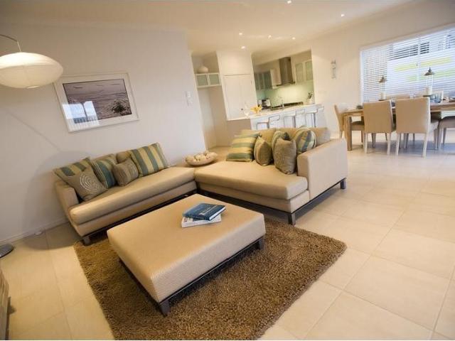 BEAUTIFUL HOME IN A SUPERB LOCATION