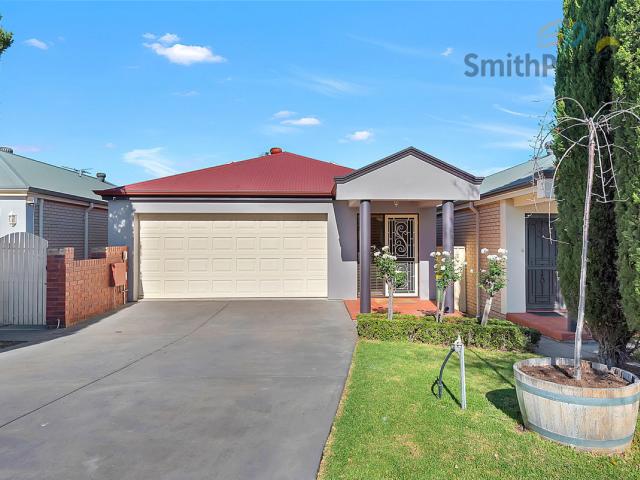 Beautiful Home In Desirable Location!
