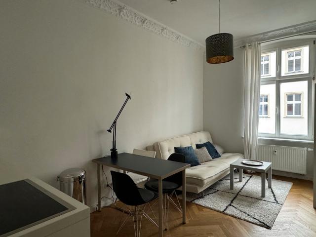 Beautiful home in Mitte, Berlin Amsterdam Apartments for Rent