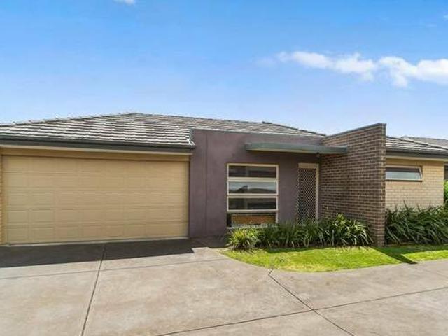 Beautiful Home in Outstanding Location