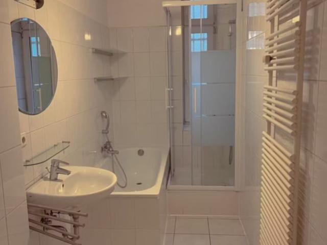 Beautiful home located in Frankfurt am Main, Frankfurt Amsterdam Apartments for Rent