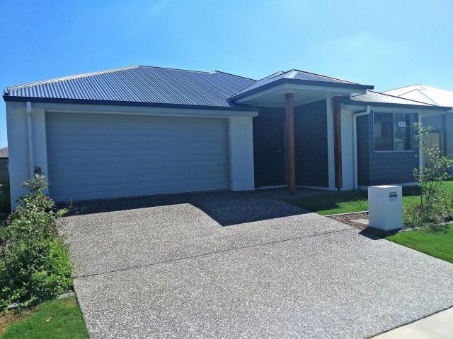 Beautiful Home located in sought after North Harbour!