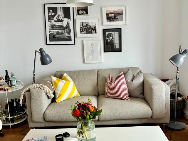 Beautiful, high quality, renovated penthouse apartment with a terrace and an all inclusive package by Ku'damm