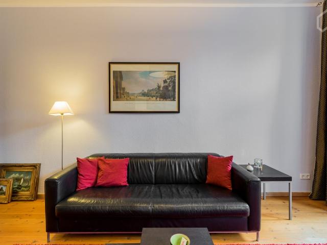 Beautiful one bedroom apartment near Soho House Mitte, Berlin, Berlin Amsterdam Apartments for Rent