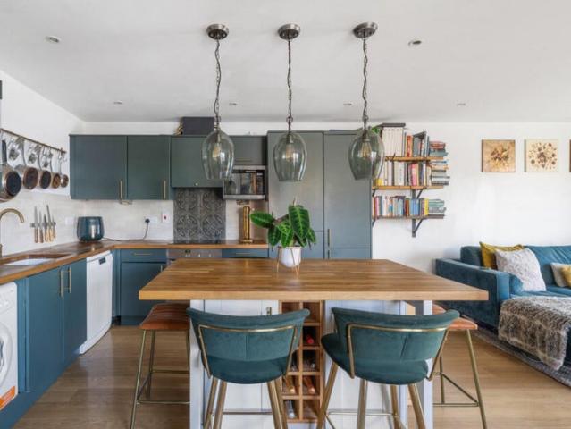 Beautiful open plan 2 bed flat in upper Sydenham
