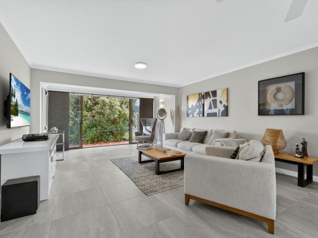 Beautiful, Oversized & Modernised Ground Floor Living in a Prime Waterfront Complex
