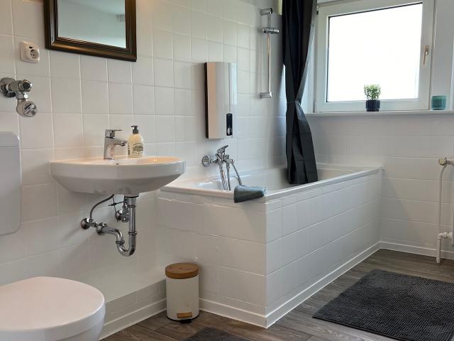 Beautiful, Lubeck Amsterdam Apartments for Rent