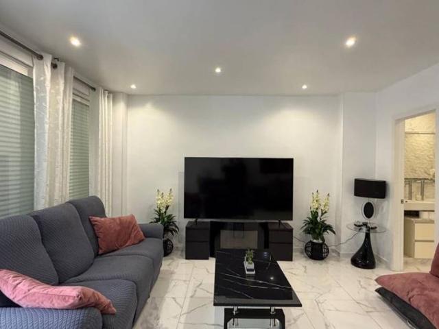 Beautiful modern apartment for rent in Torrevieja