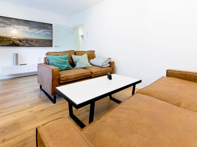 Beautiful, modern apartment in Dortmund South, Dortmund Amsterdam Apartments for Rent