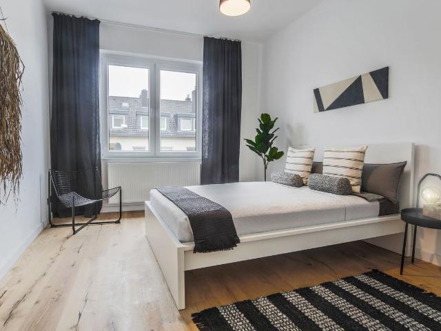 Beautiful, modern home in Düsseldorf, Dusseldorf Amsterdam Apartments for Rent