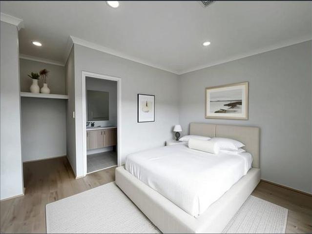 Beautiful modern home in the beach side suburb of Butler!