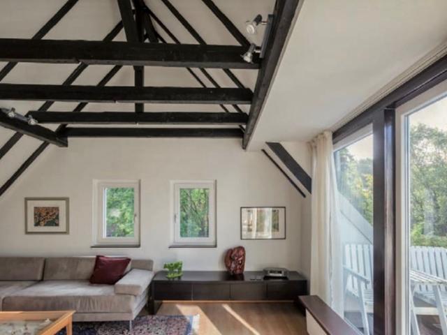 Beautiful, modern studio, Dortmund Amsterdam Apartments for Rent