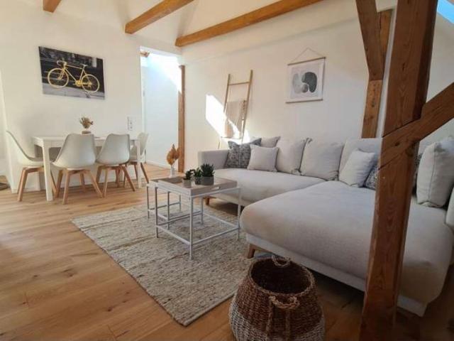 Beautiful & modern studio in Pforzheim, Pforzheim Amsterdam Apartments for Rent