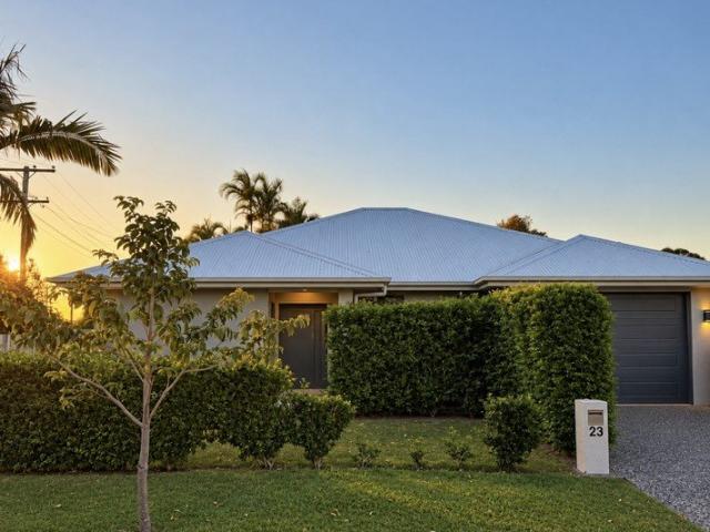 Beautiful Modern 3 bed 2 Bath in up and coming Gulliver